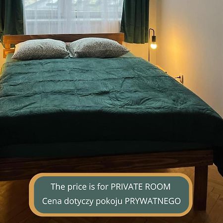 Tom Hostel Krakow Luaran gambar