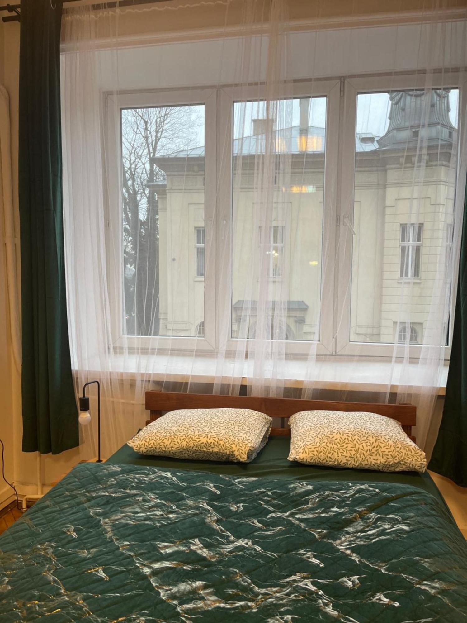 Tom Hostel Krakow Luaran gambar