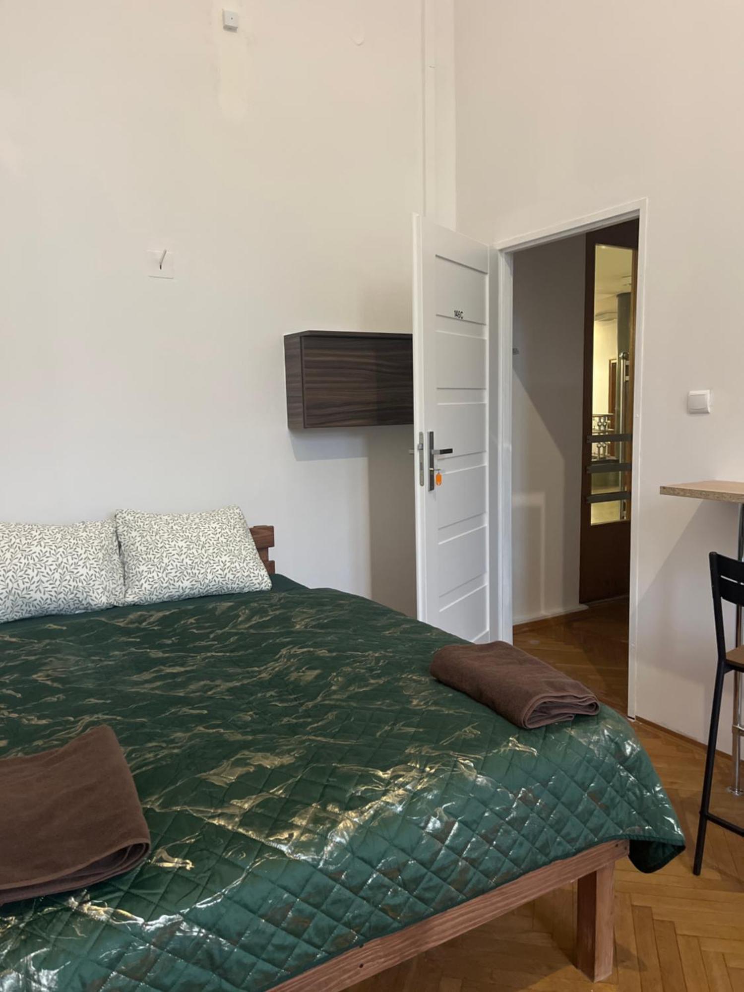 Tom Hostel Krakow Luaran gambar