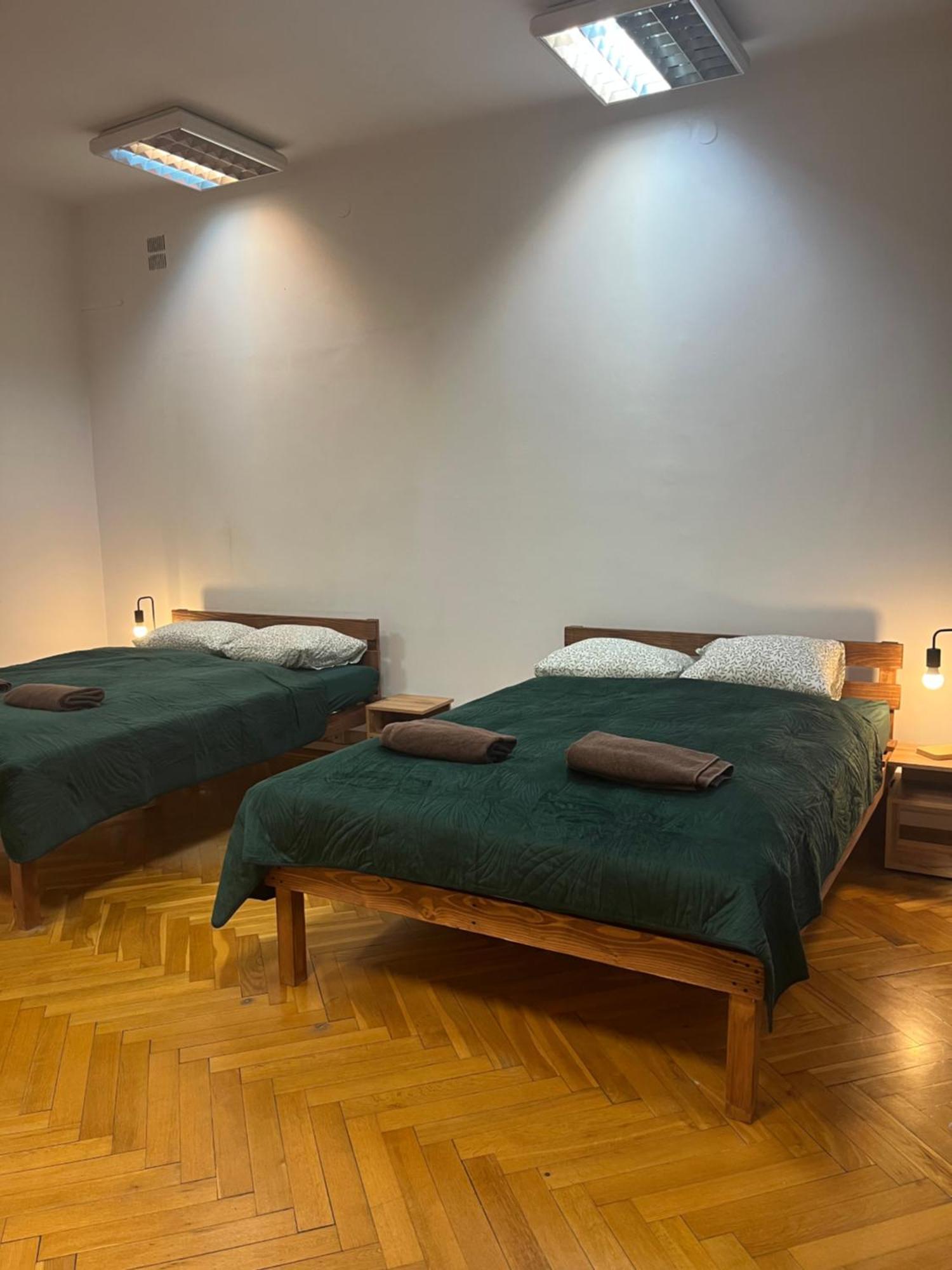 Tom Hostel Krakow Luaran gambar